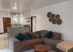 Kasuba Apartments - Livingstone - Living room