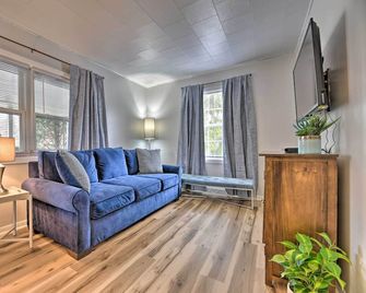 Family-Friendly Hideaway Near Presque Isle! - Erie - Sala de estar
