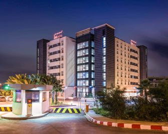 Ibis Oran Les Falaises - Oran - Budynek