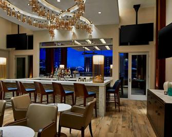 SpringHill Suites by Marriott Nashville Downtown/Convention Center - Nashville - Bar