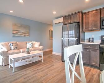Atlantic Ocean Suites - Old Orchard Beach - Sala de estar