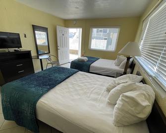 Sandy Shores Resort Motel - North Wildwood - Bedroom