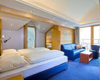 Hotel Lukas - Fiss - Bedroom