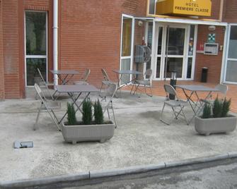 Premiere Classe Toulouse Sud Labege Innopole - Labège - Patio