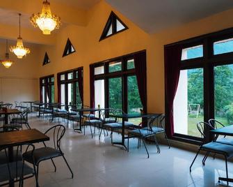 Sagar Resort - Manali - Restaurant