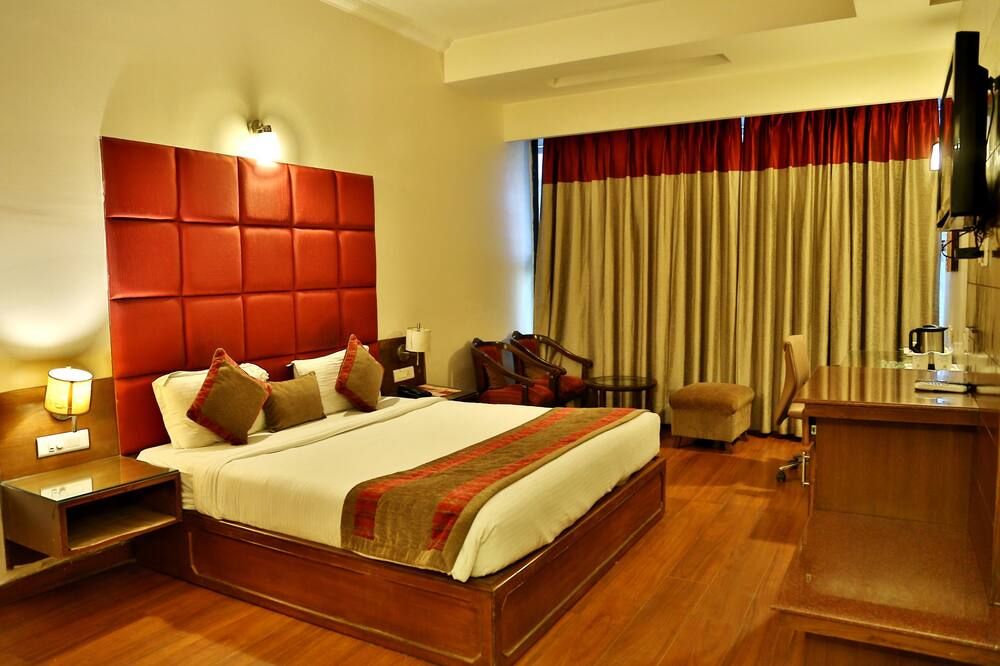 هوتل شاجون - تشانديغاره - غرفة نوم