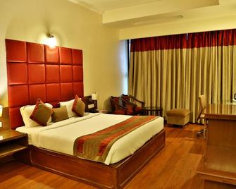 Hotel Shagun Chandigarh Zirakpur - Chandigarh - Bedroom
