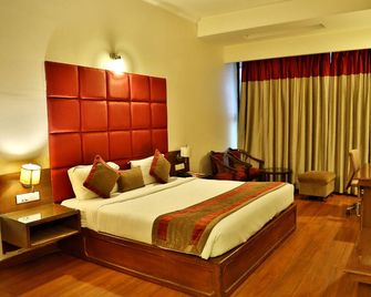 Hotel Shagun Chandigarh Zirakpur - Chandigarh - Sovrum