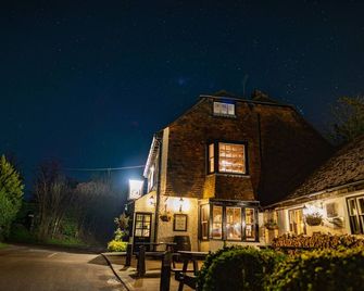 The Black Horse Inn - Maidstone - Edificio