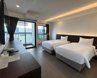 Geen Hotel Chonburi - Chonburi - Slaapkamer