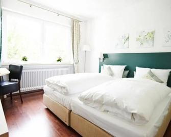 Landgasthof Läuterhäusle - Aalen - Bedroom