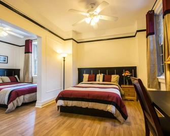 Hotel Villa - Montreal - Bedroom