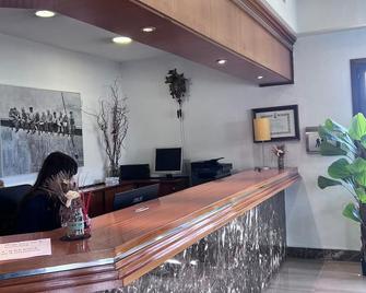 Hotel Itc Ciudad De Haro - Haro - Front desk