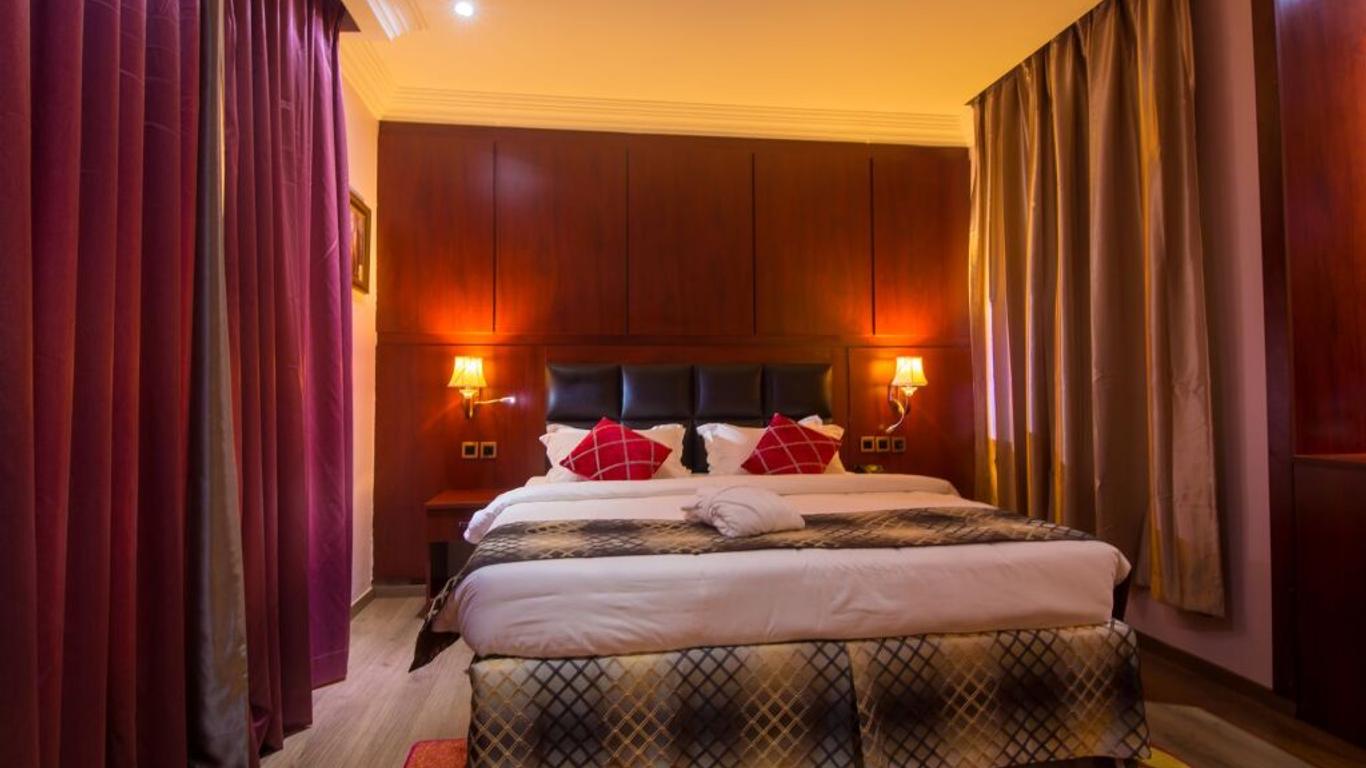 Grand Pela Hotel & Suites Abuja