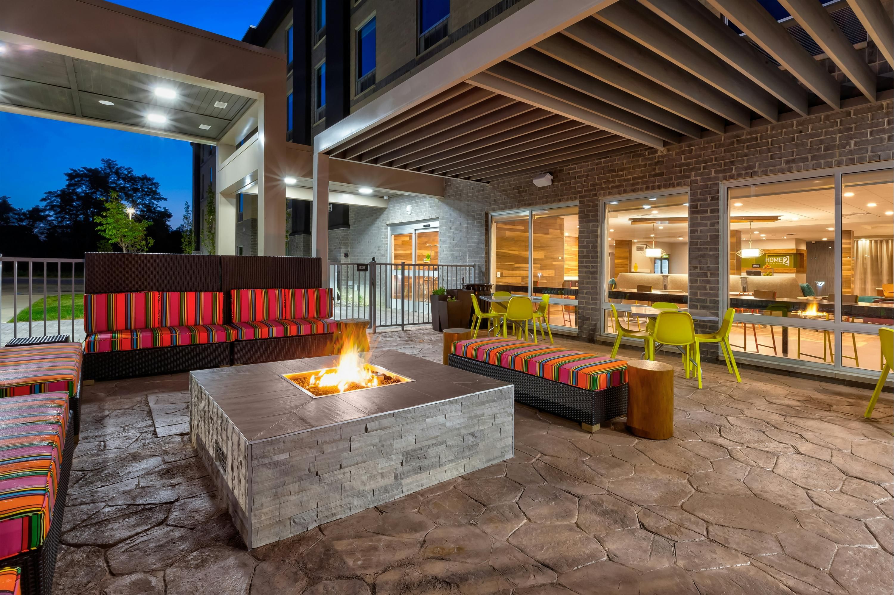Home2 Suites by Hilton Grand Blanc Flint - Grand Blanc - Gebouw