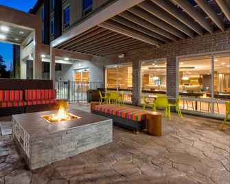 Home2 Suites by Hilton Grand Blanc Flint - Grand Blanc - Gebouw