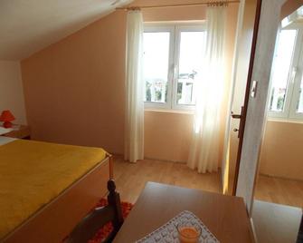 Apartments And Rooms Jasna - Hvar - Bedroom