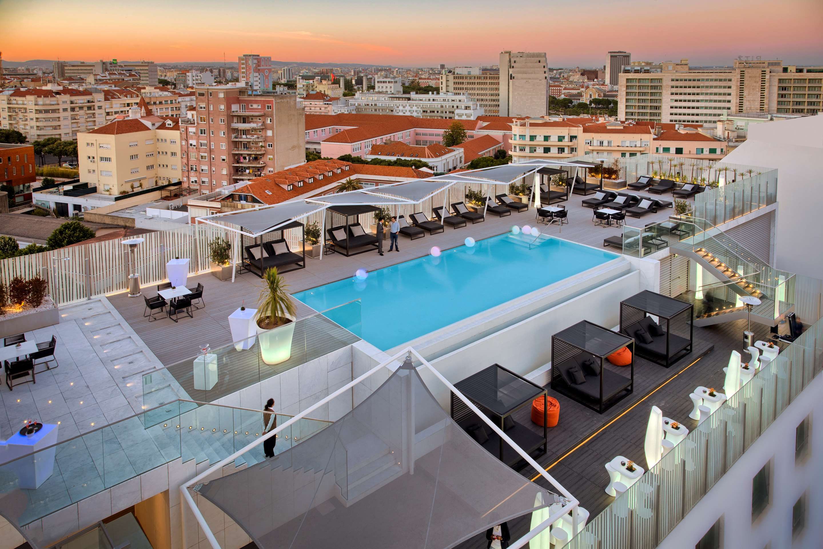 Epic Sana Lisboa Hotel - Lisbon - Pool