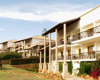 Luzmar Villas - Lagos - Edificio