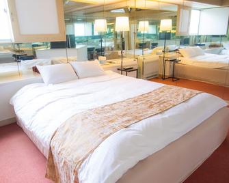 Hotel Lucia at Maebashi Akagi - Maebashi - Sypialnia