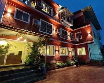 Hotel Nisarg - Panchgani - Gebäude