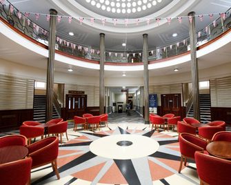 Royal Maritime Hotel, BW Signature Collection - Портсмут - Лоббі