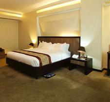 Elilly International Hotel