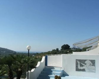 Residence Paradise - Peschici - Balkón