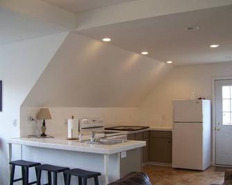12 Minutes to Tryon International Equestrian Center - Rutherfordton - Kitchen