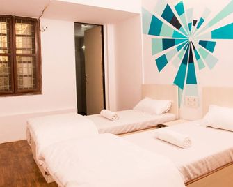 Hostel Mantra - Mumbai - Bedroom