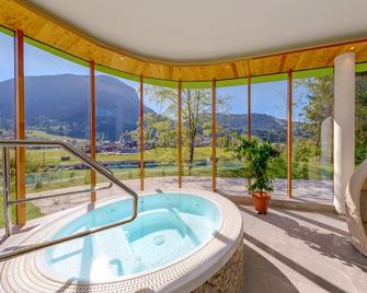 4 Superior Gesundheits-Resort, Hotel & Spa - Das Sieben - Bad Häring - Pool
