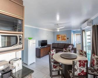 150m do mar! Cobertura Duplex com Piscina Privada - Bombinhas - Phòng ăn