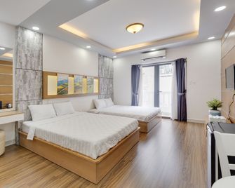 Saigon Authentic Hostel - Local Vibes and Experiences, Free Menu Breakfast, Gym & Rooftop - Ho Chi Minh Stadt - Schlafzimmer