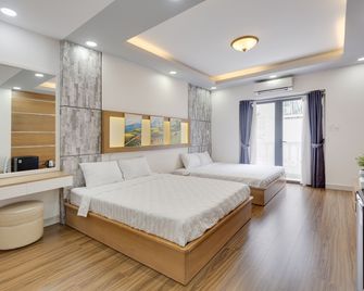 Saigon Authentic Hostel - Local Vibes, City Walks, Cooking Classes, Streetfood Tours, Free Breakfast, Gym & Rooftop - הו צ'י מין סיטי - חדר שינה