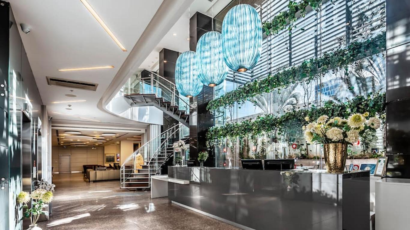 Benjamin Herzliya Business Hotel