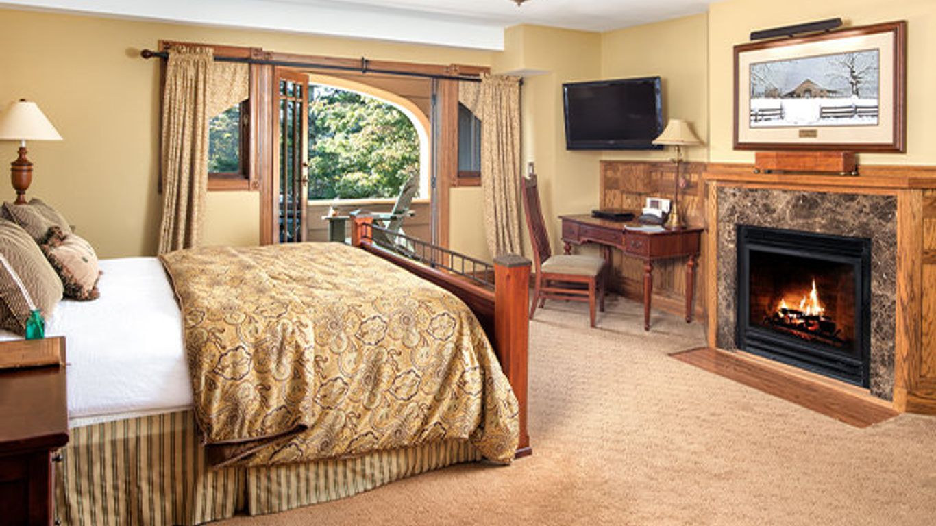 The Lodge At Chetola Resort