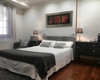 Hotel Itxas Gain Getaria - Getaria - Schlafzimmer