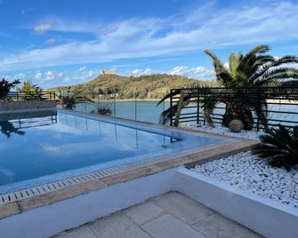 Dar Daniella - Small Design Luxury Hotel - Tabarka - Pool