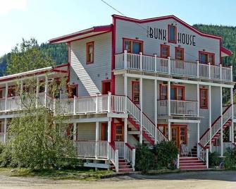 The Bunkhouse - Dawson City - Gebouw