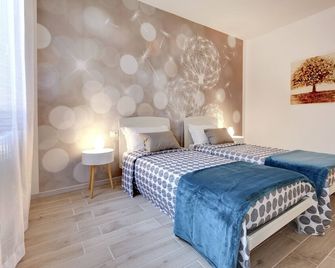 White Flowers - Венеція - Спальня