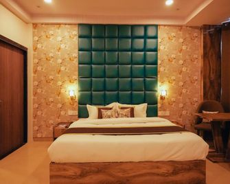 Hotel Utsav Inn - Kota - Slaapkamer
