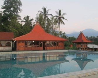 Kampoeng Joglo Ijen Banyuwangi - Banyuwangi
