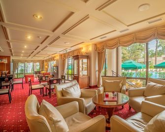 Kobuleti Georgia Palace Hotel & Spa - Kobuleti - Lounge