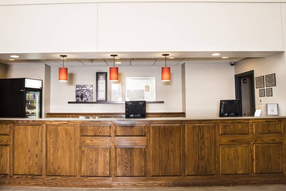 Front desk view of Country Inn & Suites by Radisson, Winchester, VA