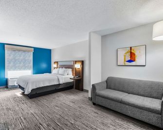 Holiday Inn Express New Albany By IHG - New Albany - Bedroom