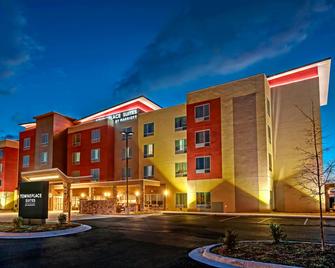 TownePlace Suites by Marriott Hot Springs - Hot Springs - Building