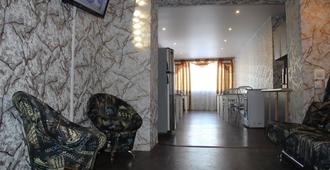 Guest House on Muezerskaja - Petrozavodsk - Oturma odası