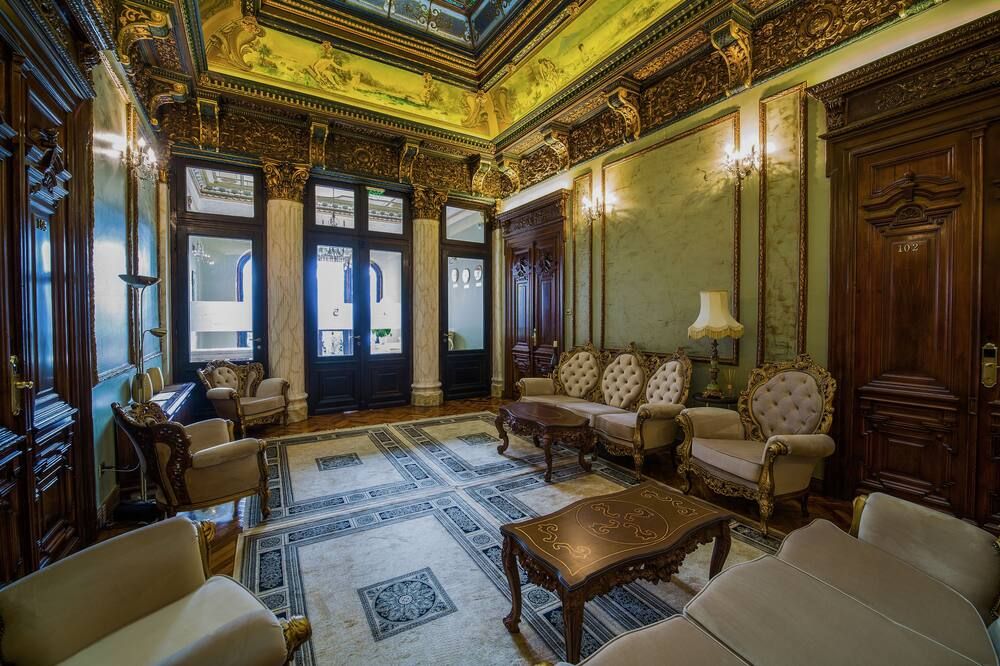 Hotel 5 Continents - Craiova - Oleskelutila