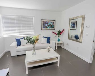 Mimo Bungalows By Renzzi - Miami - Pokój dzienny