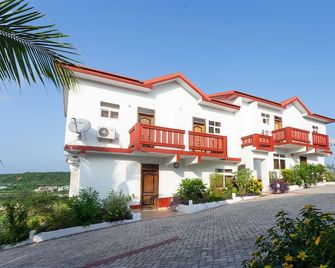 Royal Elmount Hotel - Elmina - Bâtiment